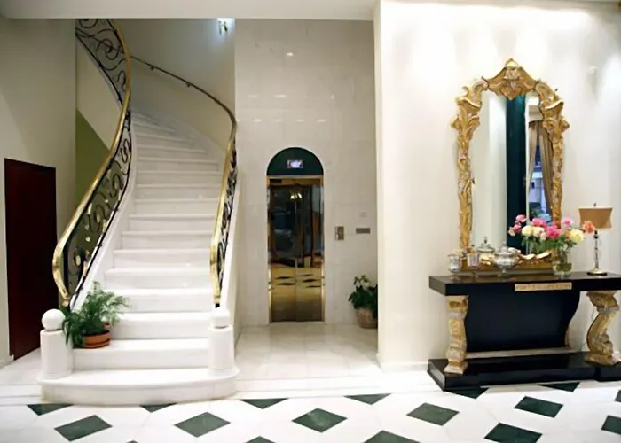 Отель Nafsika Palace Delphi-itea