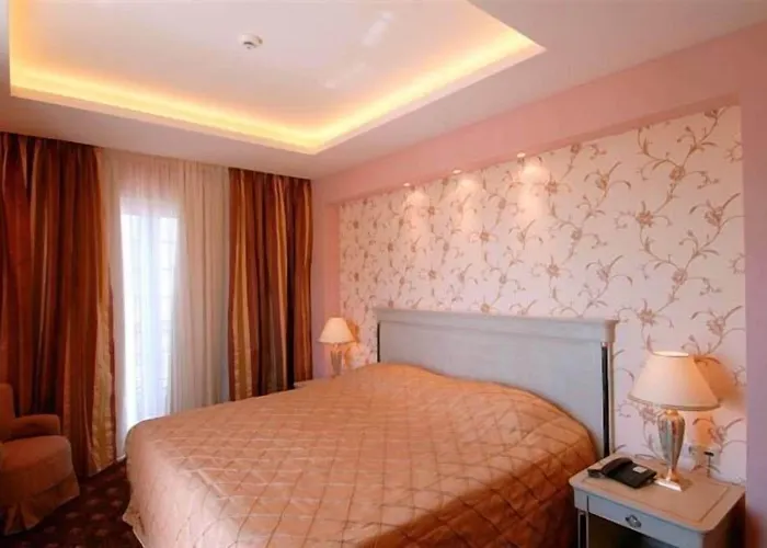 Отель Nafsika Palace Delphi-itea Итеа